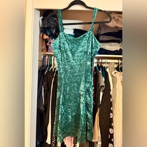 Elegant Velvet Green Dress